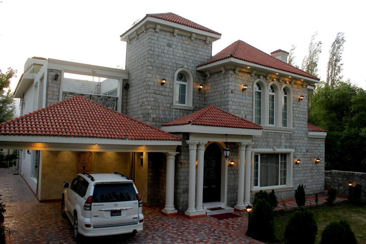 Arish Luxury Suites Skardu Exterior photo