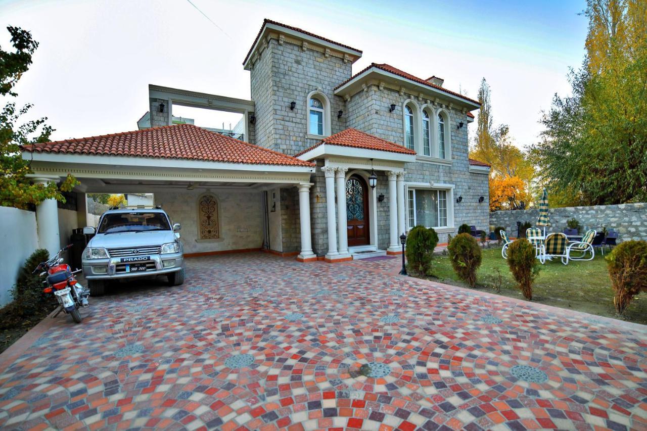 Arish Luxury Suites Skardu Exterior photo