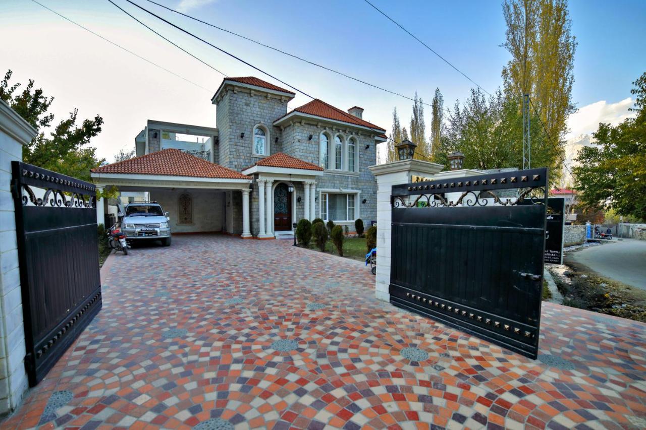 Arish Luxury Suites Skardu Exterior photo